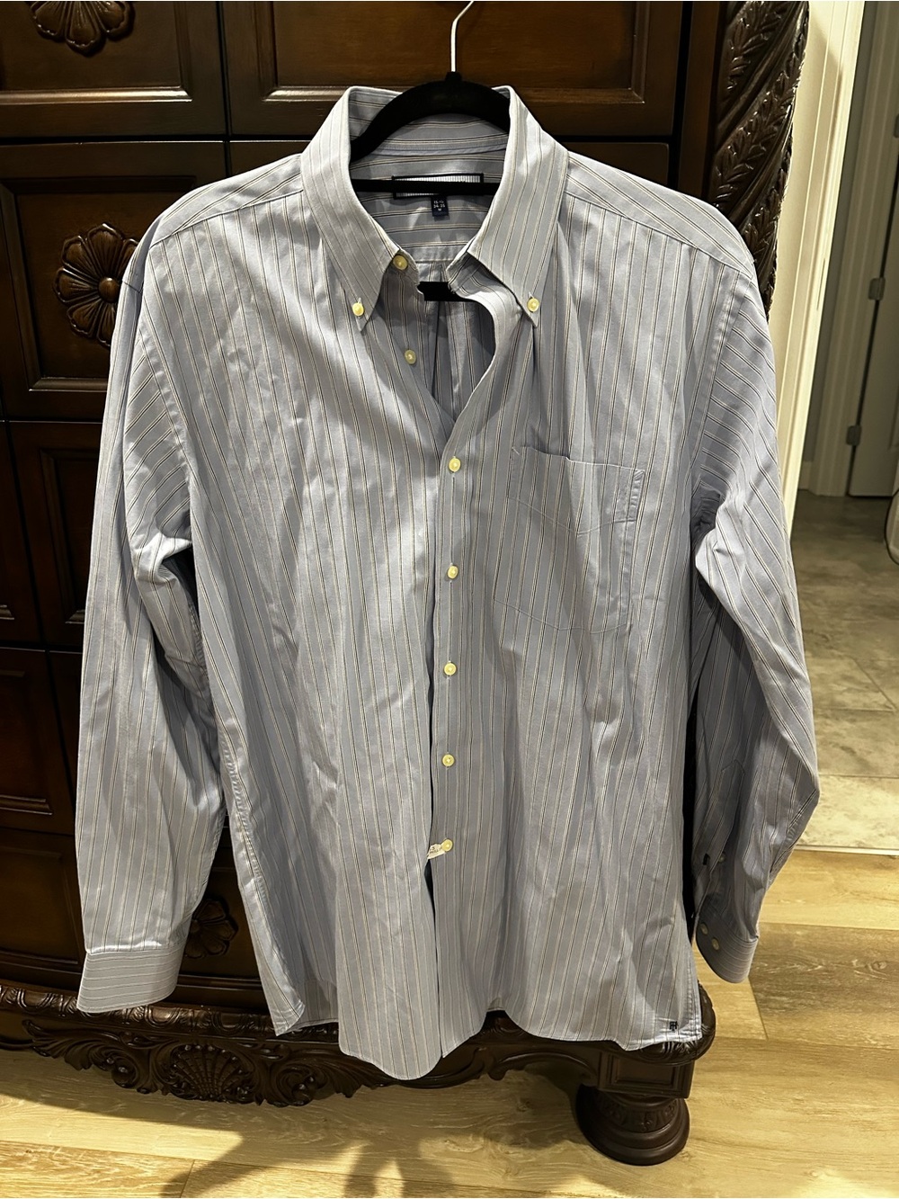 Tommy Hilfiger Striped Dress Shirt Mens 15-1/2 34/35 Cotton